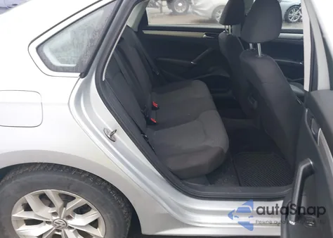 2017 Volkswagen Passat 1.8T S из США, поврежденный, VIN 1VWAT7A38HC019528